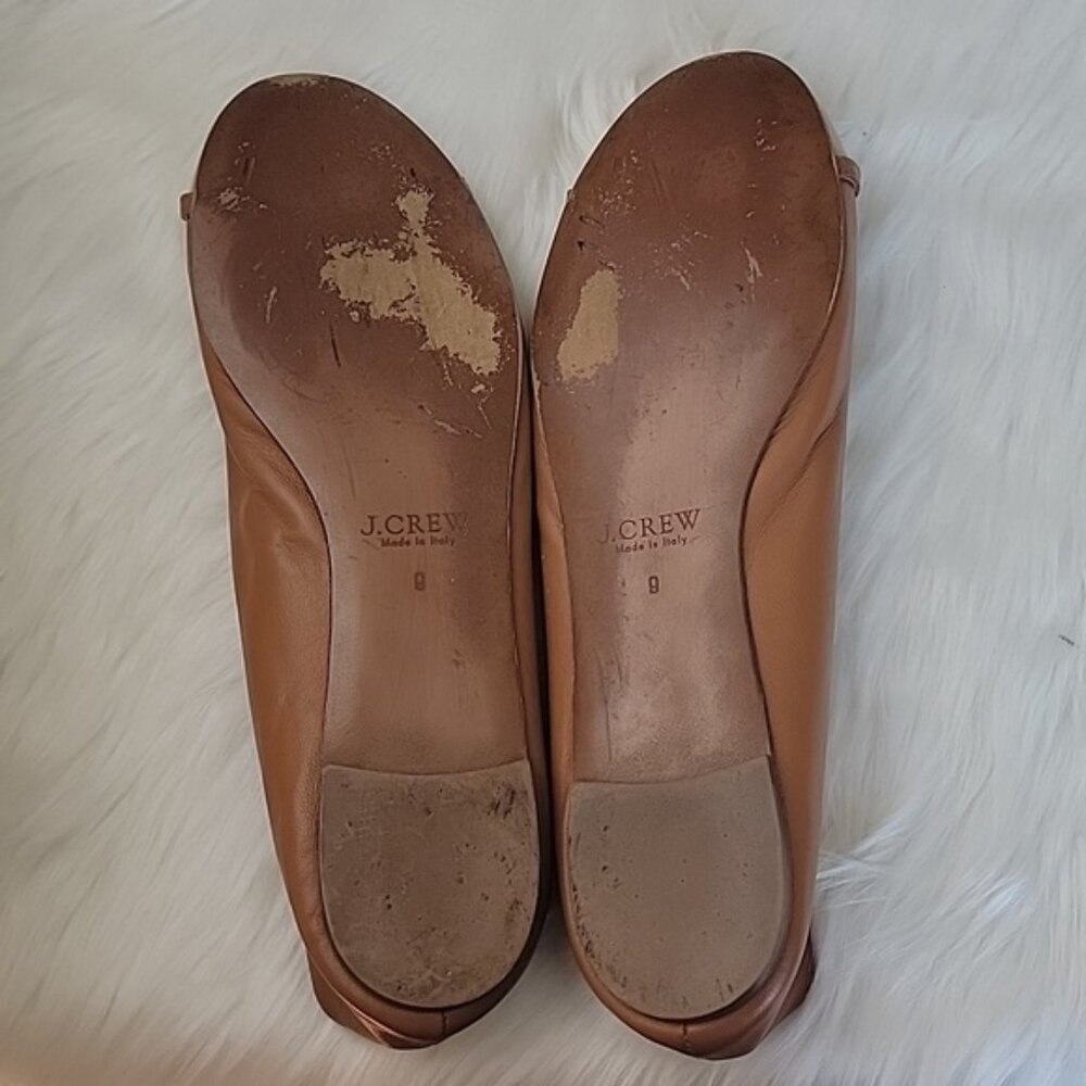 J.CREW Two Tone Leather Cap Toe Gold Chain Accent Preppy Old Money Ballet Flat 9 - Picture 12 of 14